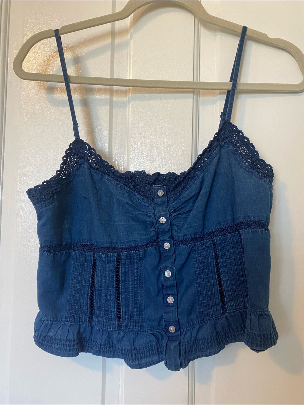 American Eagle Outfitters Navy Blue Lace-Trim Button-Front Cami Cropped